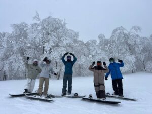 Mountain Lodge - 2 pax in Queen Room